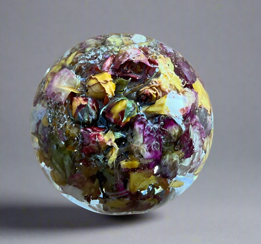 Resin Dried Rose Light – A Timeless Floral Glow