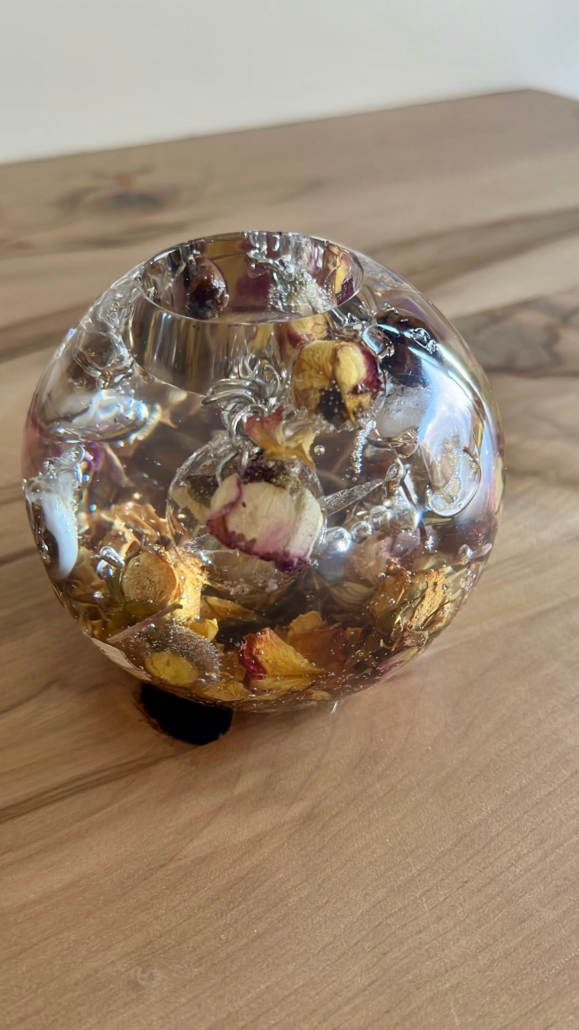 Garden Globe  Resin Tealight