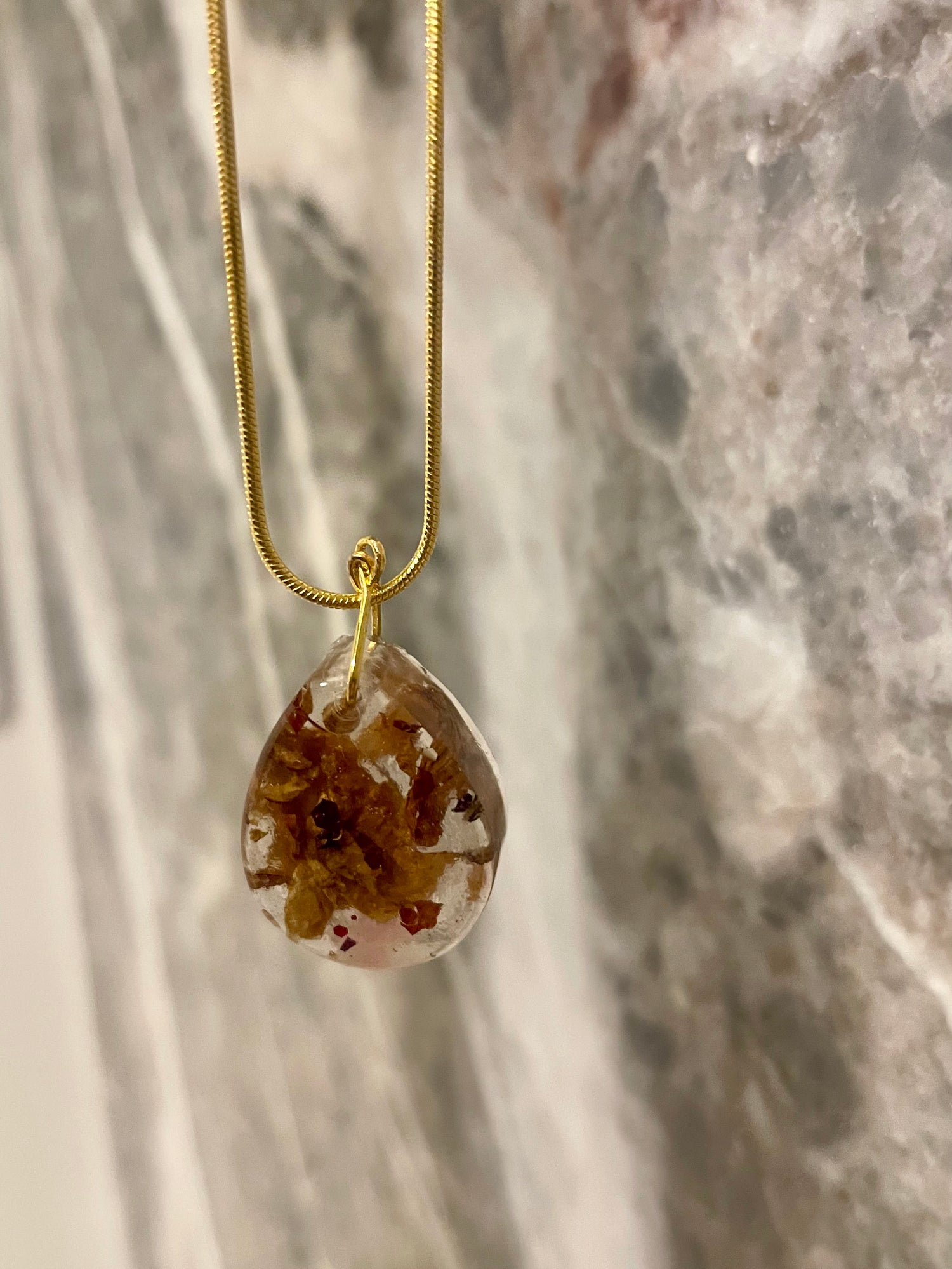 Teardrop Bloom Necklace
